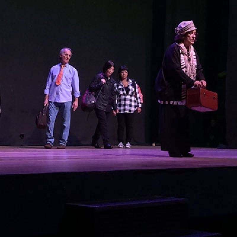 Cursos de Teatro para Idosos 70 Anos Itaim Paulista - Curso de Teatro para Idosos Melhor Idade